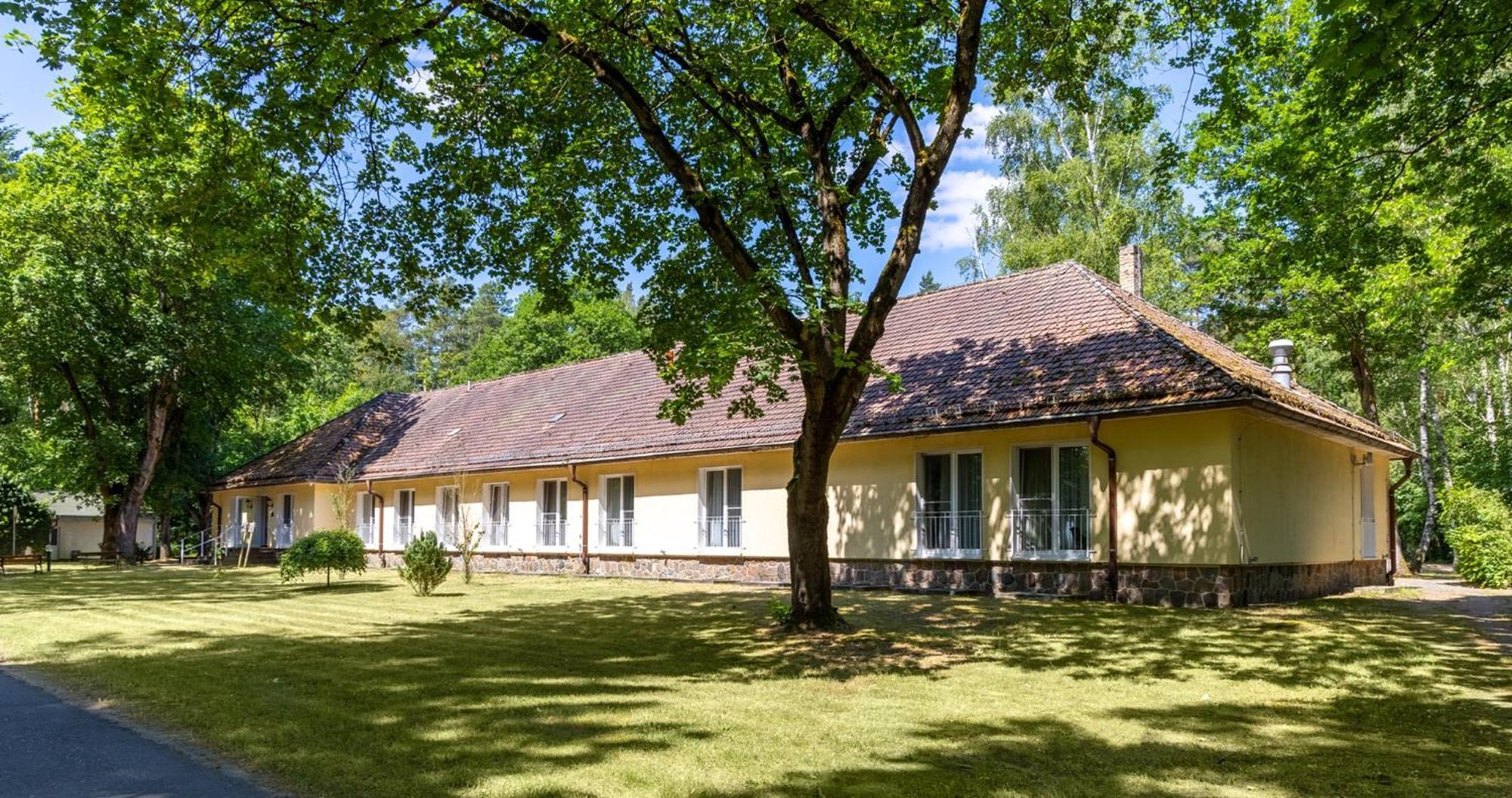 Hotel Doellnsee-Schorfheide Templin Extérieur photo